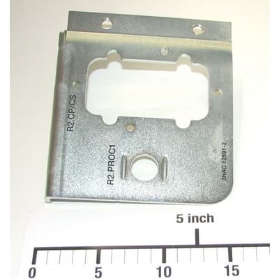 ABB配件Connection plate, ax3 原廠型號3HAC12591-2 ABB配件官方質保 - ABB機器人配件大全