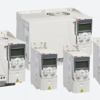 ABB  低壓交流傳動變頻器   1-phase AC supply, 200 to 240 V ACS310-01X-04A7-2