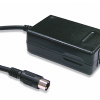 meanwell明緯  25W AC-DC三組輸出工業用適配器  GP25A58F-R1B（可選）
